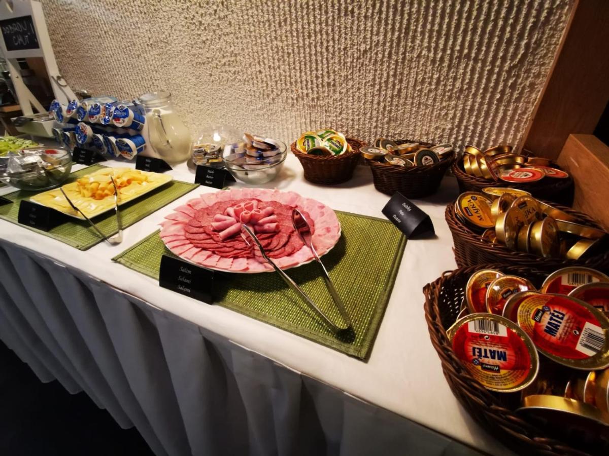 Hotel U Cisare Iii. Mělník Εξωτερικό φωτογραφία