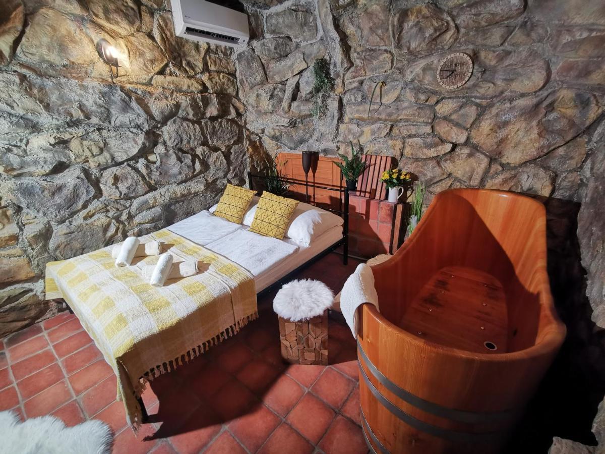 Hotel U Cisare Iii. Mělník Εξωτερικό φωτογραφία